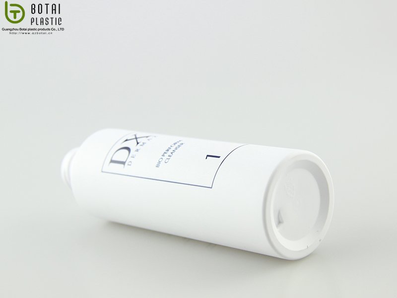 Botai-High-quality 60ml 80ml Round Empty Plastic Pet Opaque Lotion Bottles-3