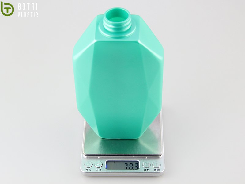 Botai-High-quality Polygon Pet Shampoo Plastic Bottle With Pump-4